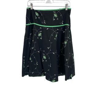 Black green embroidered floral aline skirt JKLA size medium vintage USA